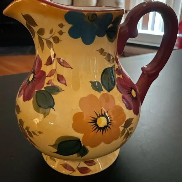 Vintage ceramic Sunset bouquet Oneida Pitcher - Picture 2 of 6